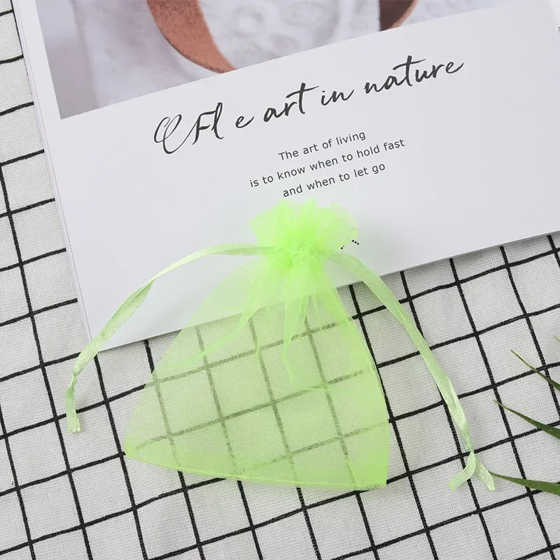 50/100pcs Grape Protection Bag Grow Bag Mesh Fruit Pest Control Products Breathable Gauze Strawberry Seedling Bags Organza